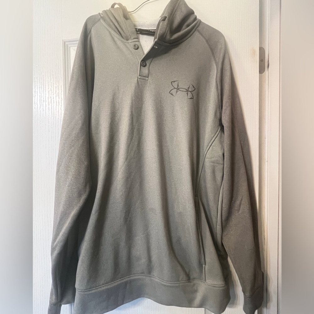 Under Armour Heather Gray Sweatshirt